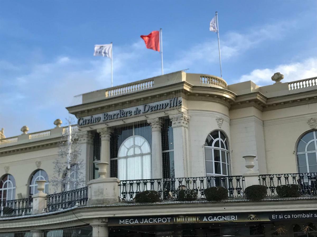 Le Royal Leilighet Deauville Eksteriør bilde
